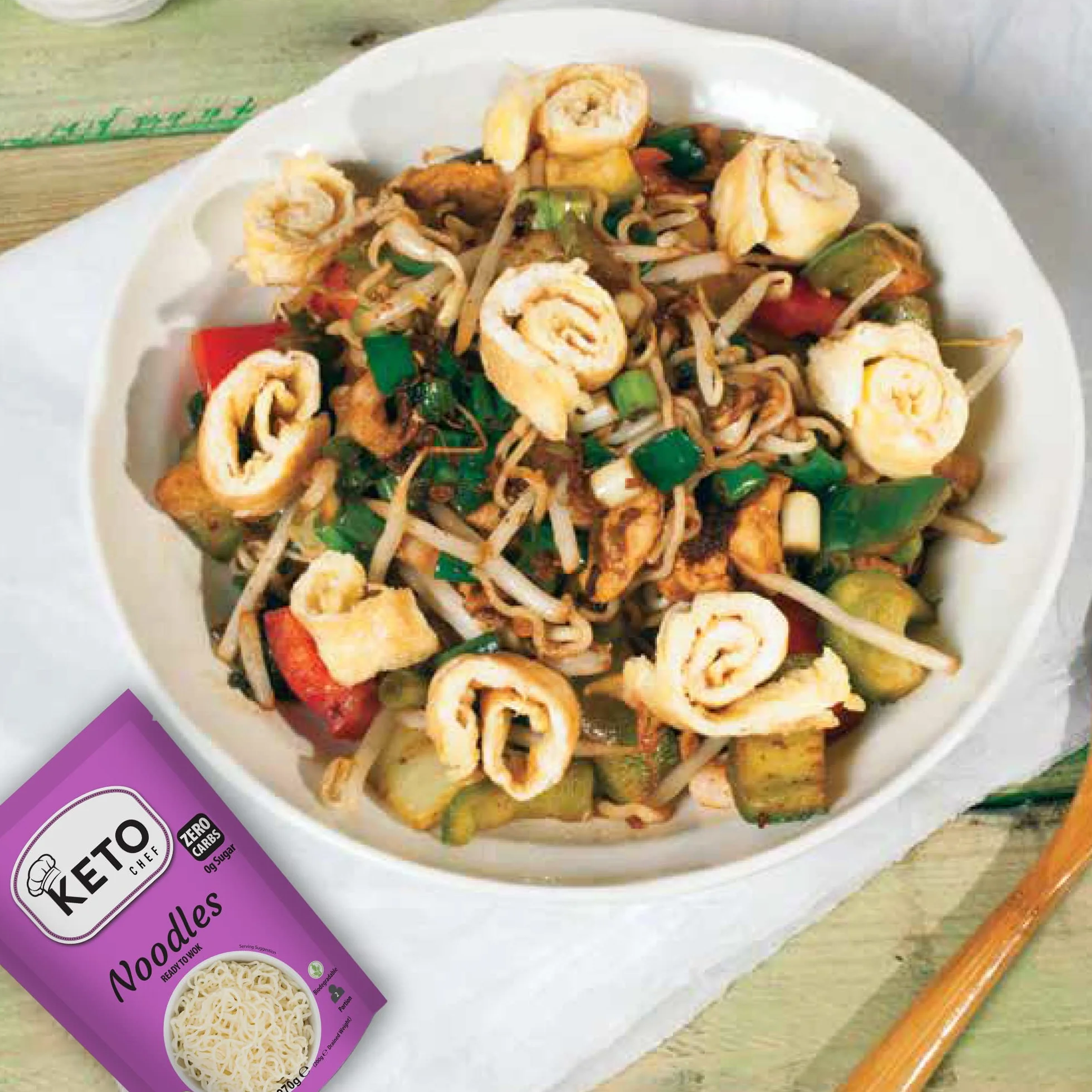 Keto Chef Smukły wegański makaron do kuchenki mikrofalowej - bez Konjac, natychmiastowy makaron Shirataki, bez węglowodanów i cukru, zdrowa dieta niskokaloryczna przyjazna paleo | Gotowa do spożycia