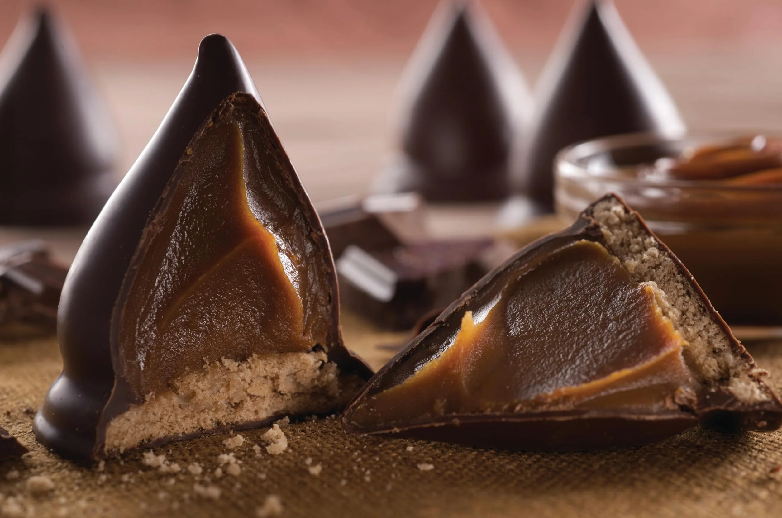 Havanna | Havannets Czekoladowe | Stożki w Polewie z Nadzieniem z Dulce de Leche | 12 sztuk | 456g