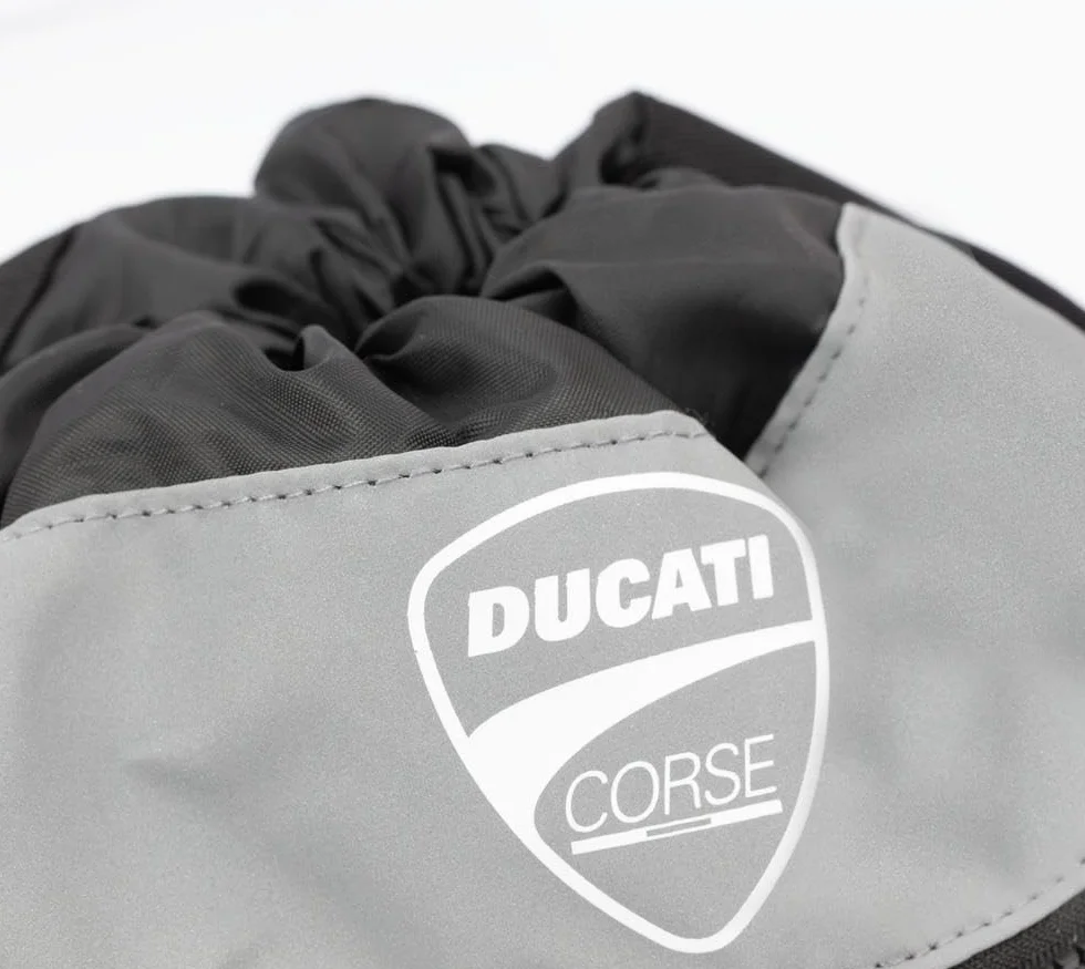 GIOCHI PREZIOSI Ducati Ducati Torba na plecak z tkaniną kataramsyjną Gruba gumowa Drukowane logo Wszechstronny design łączący funkcjonalność plecaka z wygodą torby., Czerwony, L, Casual