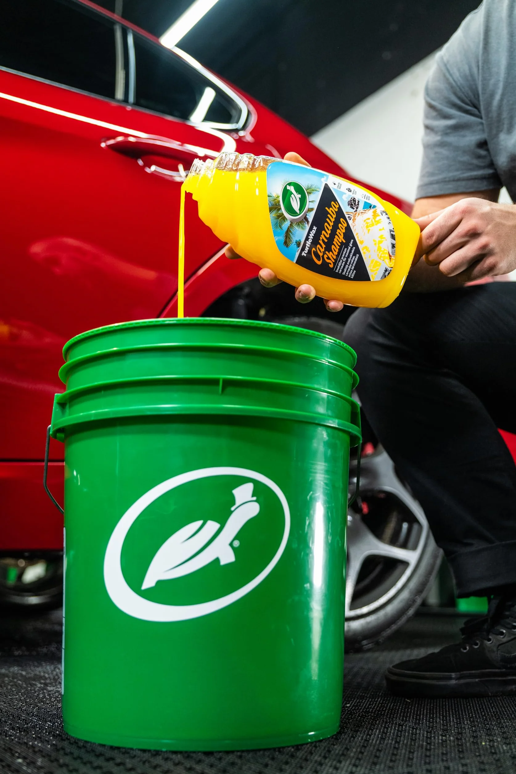 Turtle Wax 52857 Carnauba płynny wosk samochodowy, ochrona detali i trwały połysk, 500 ml