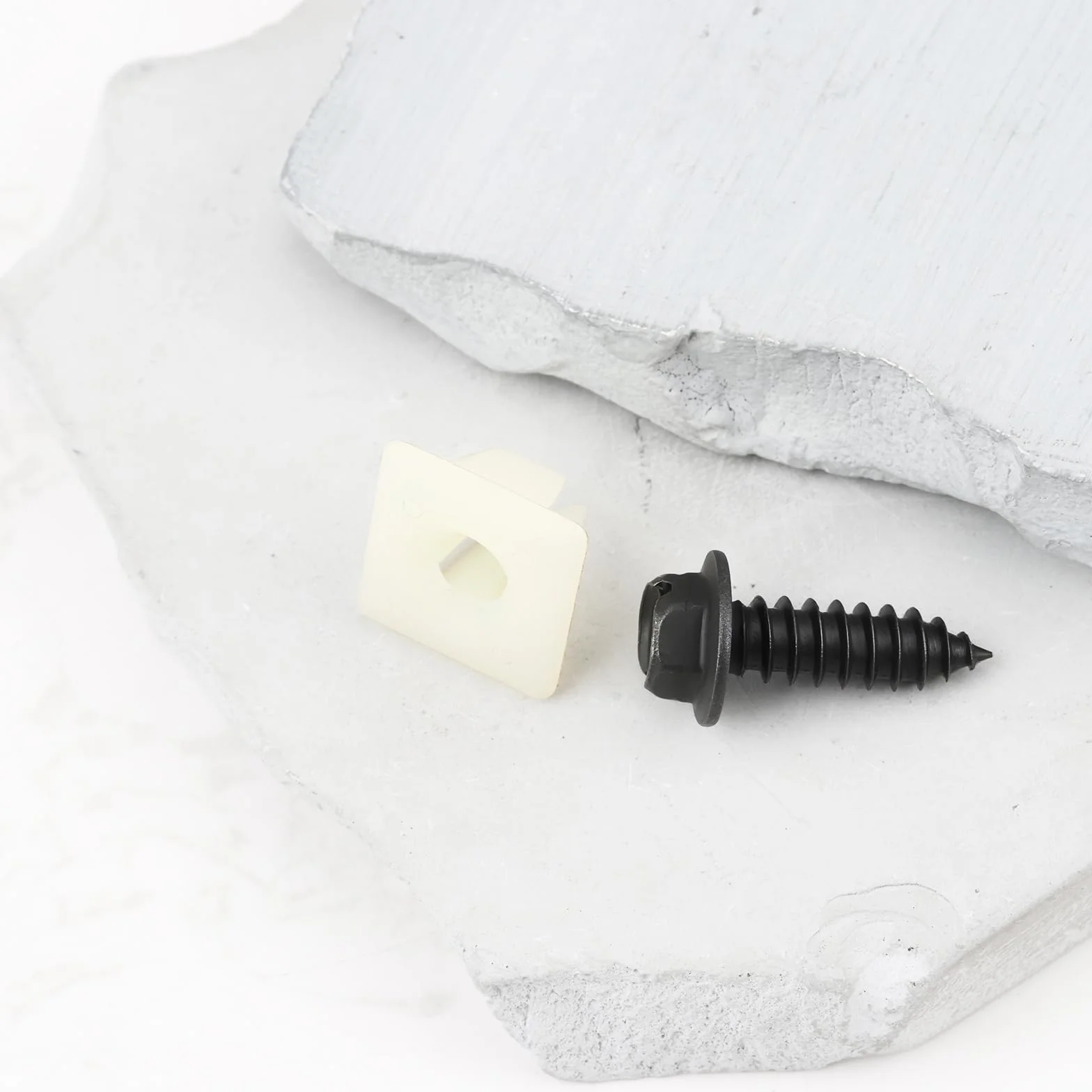 Zestaw śrub do tablicy rejestracyjnej samochodu, M6 x 25 mm, stal węglowa, ocynkowana, z nylonową podstawą, do samochodów ciężarowych, motocykli