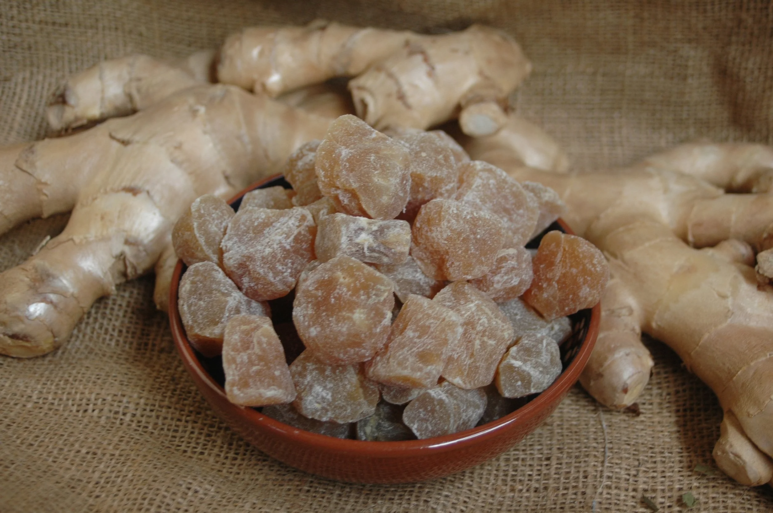 Naturix24 Kawałki imbiru z Chin – worek 500 g
