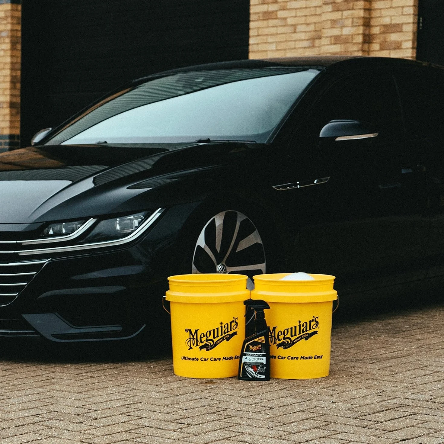 Meguiar's G180124EU Ultimate All Wheel Cleaner środek do czyszczenia felg, czyści wszystkie powierzchnie felg, usuwa kurz z hamulców i brud, neutralny pH, 709 ml