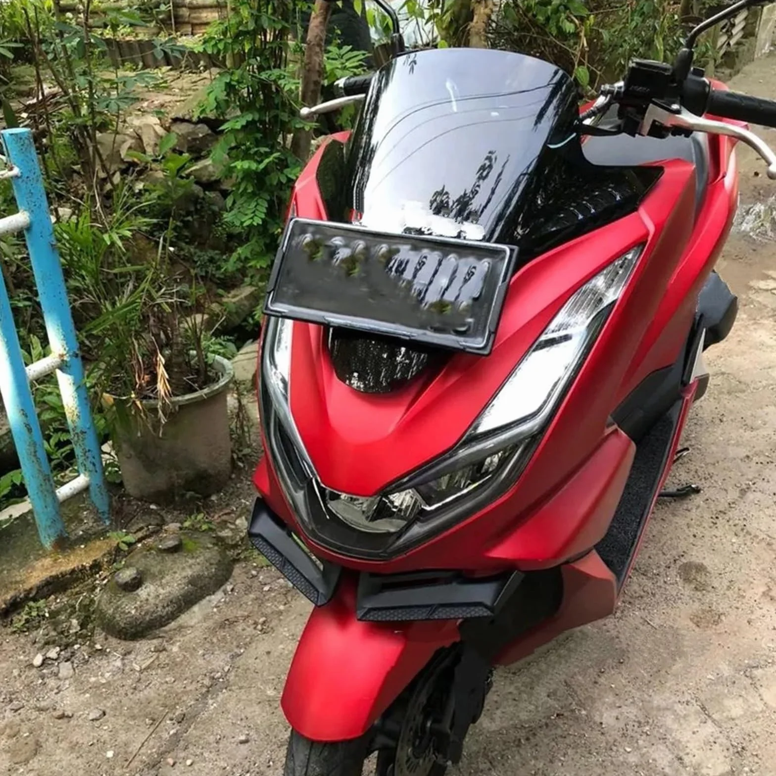 Front Bumper Splitter Pasuje do HONDA PCX 125 PCX 160 PCX125 PCX160 2021 2022 2023 przedni spojler stały skrzydło spojler tylnego zderzaka