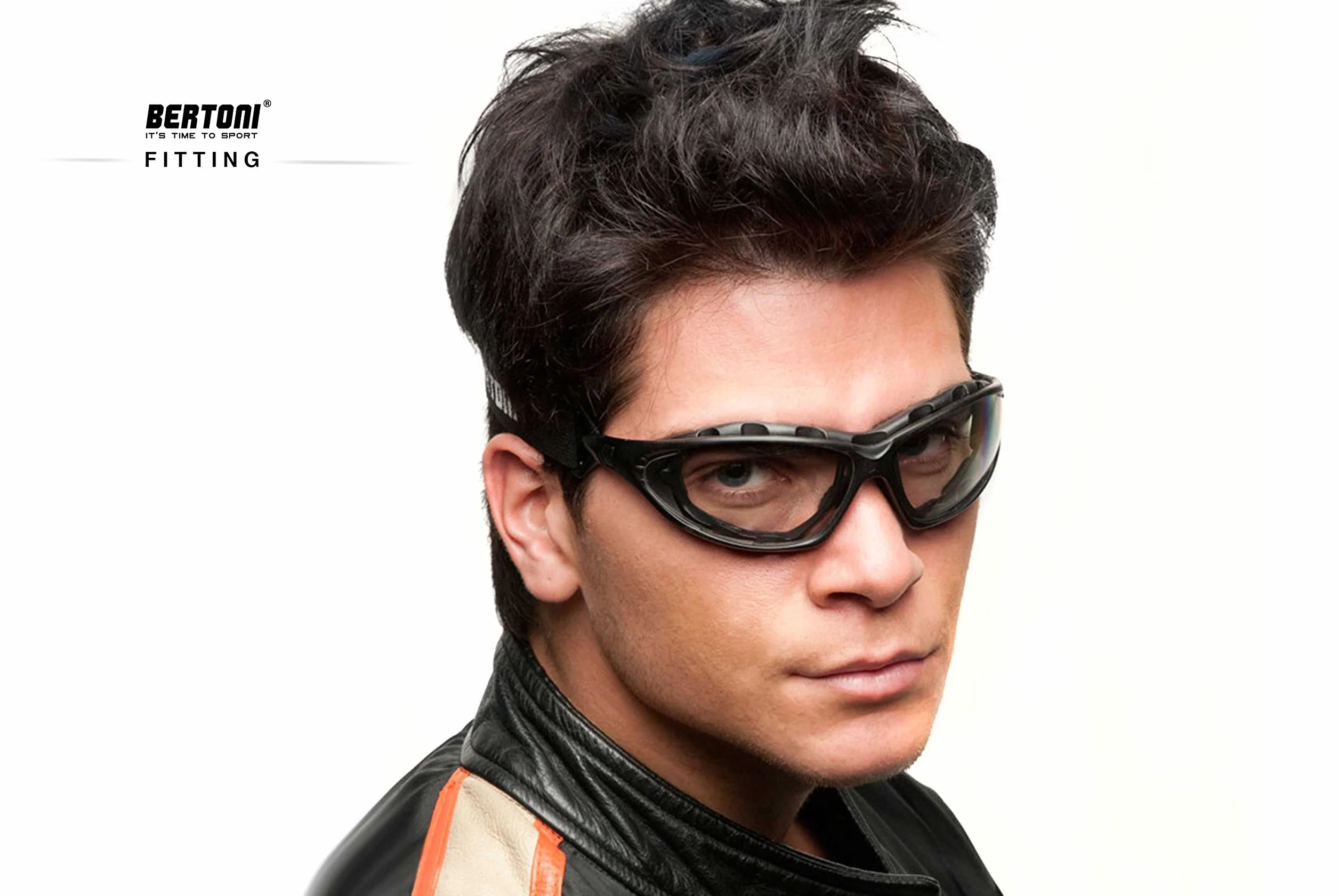 BERTONI Fotochromowe okulary motocyklowe z polaryzacją okulary ochronne, samotonujące ochrona przed zaparowaniem, ochrona przed promieniowaniem UV, z wymiennymi zausznikami lub opaską na głowę - model