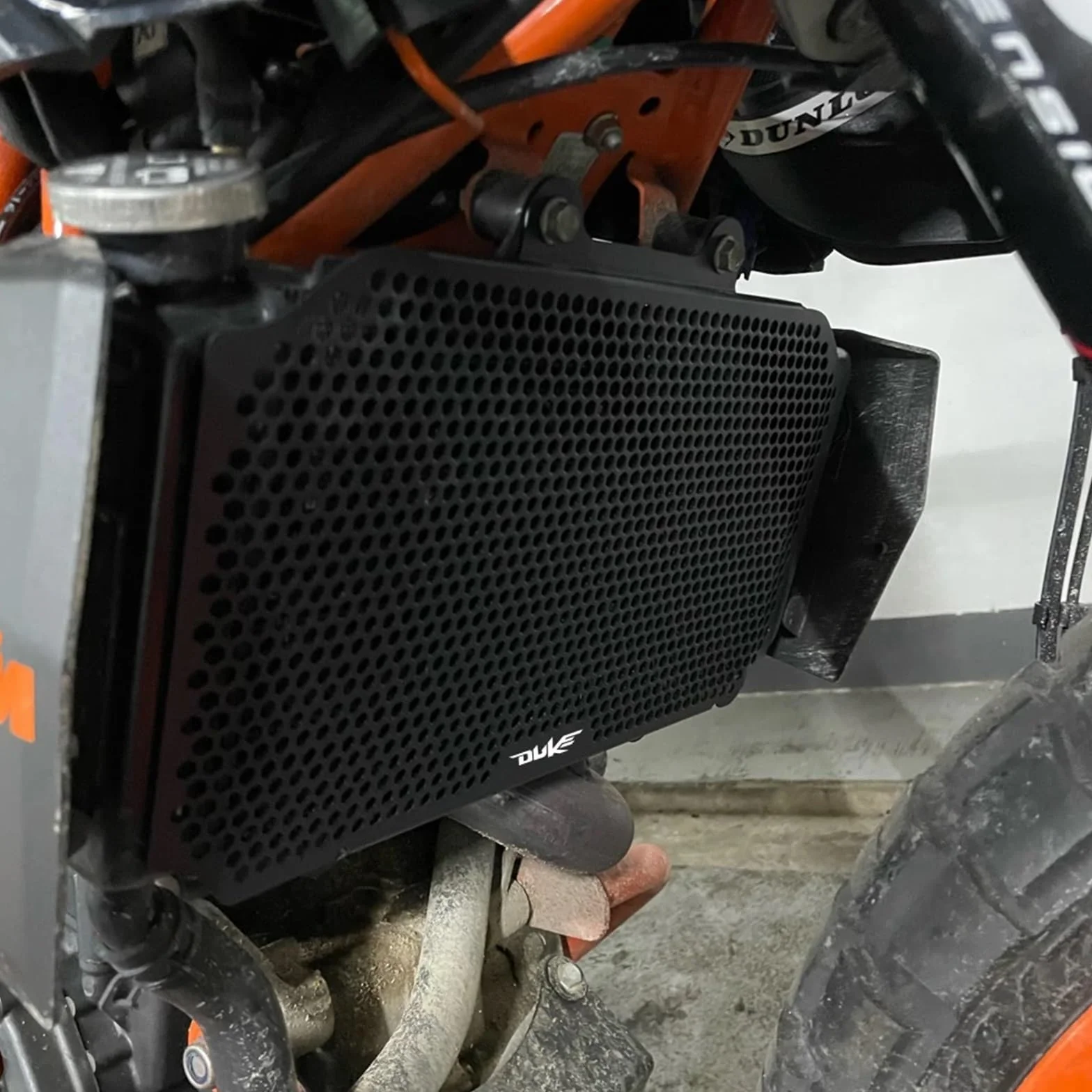 REZIN Fit For Duke 125 200 250 390 DUKE 2011 2012 2013 2014 2015 2016 Motorcycle Radiator Grille Gril Guard Cover Protector Accessories Akcesoria do stylizacji (Size : DUKE LOGO)